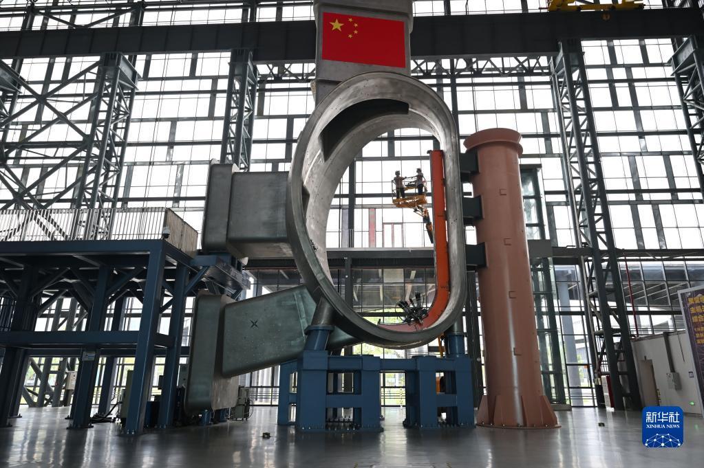 og游戏公司